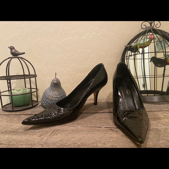 Kenneth Cole black patent leather alligator print - Picture 8 of 12